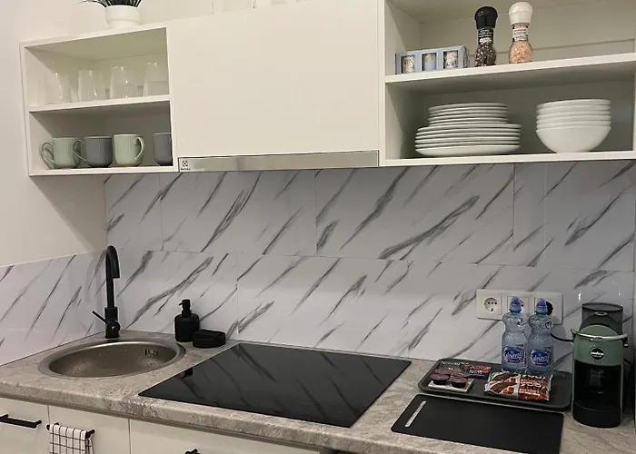 Stylish Stay In Eveles Street